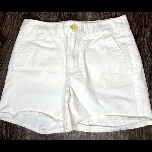 American Eagle Outfitters Size 0 AEO white Hi rise Shortie Stretch Shorts - Picture 1 of 11